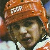 Игорь Ларионов